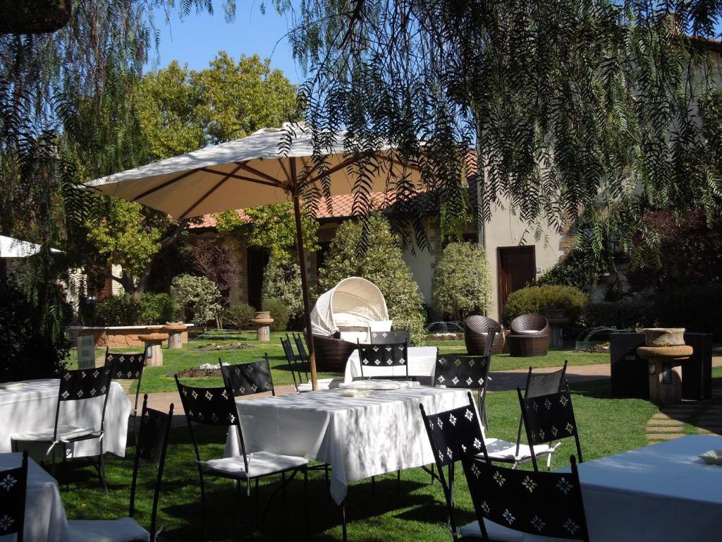 Agriturismo Lecanfore Hostal Castel di Leva Exterior foto